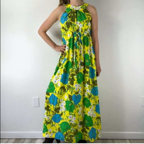 Vintage Dresses & Skirts - VINTAGE 60’s Retro Psychedelic Floral Maxi Dress